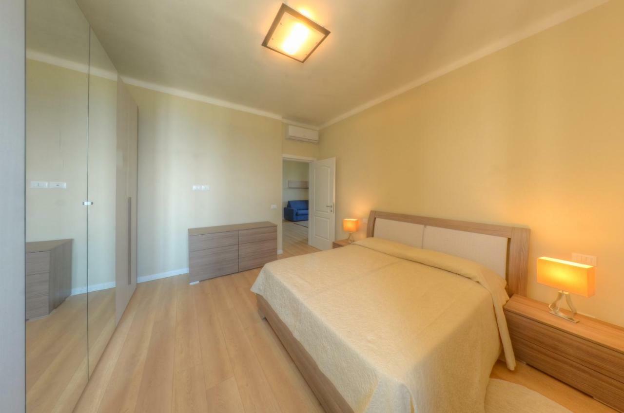 Blu Sea Apartments Pietra Ligure Extérieur photo