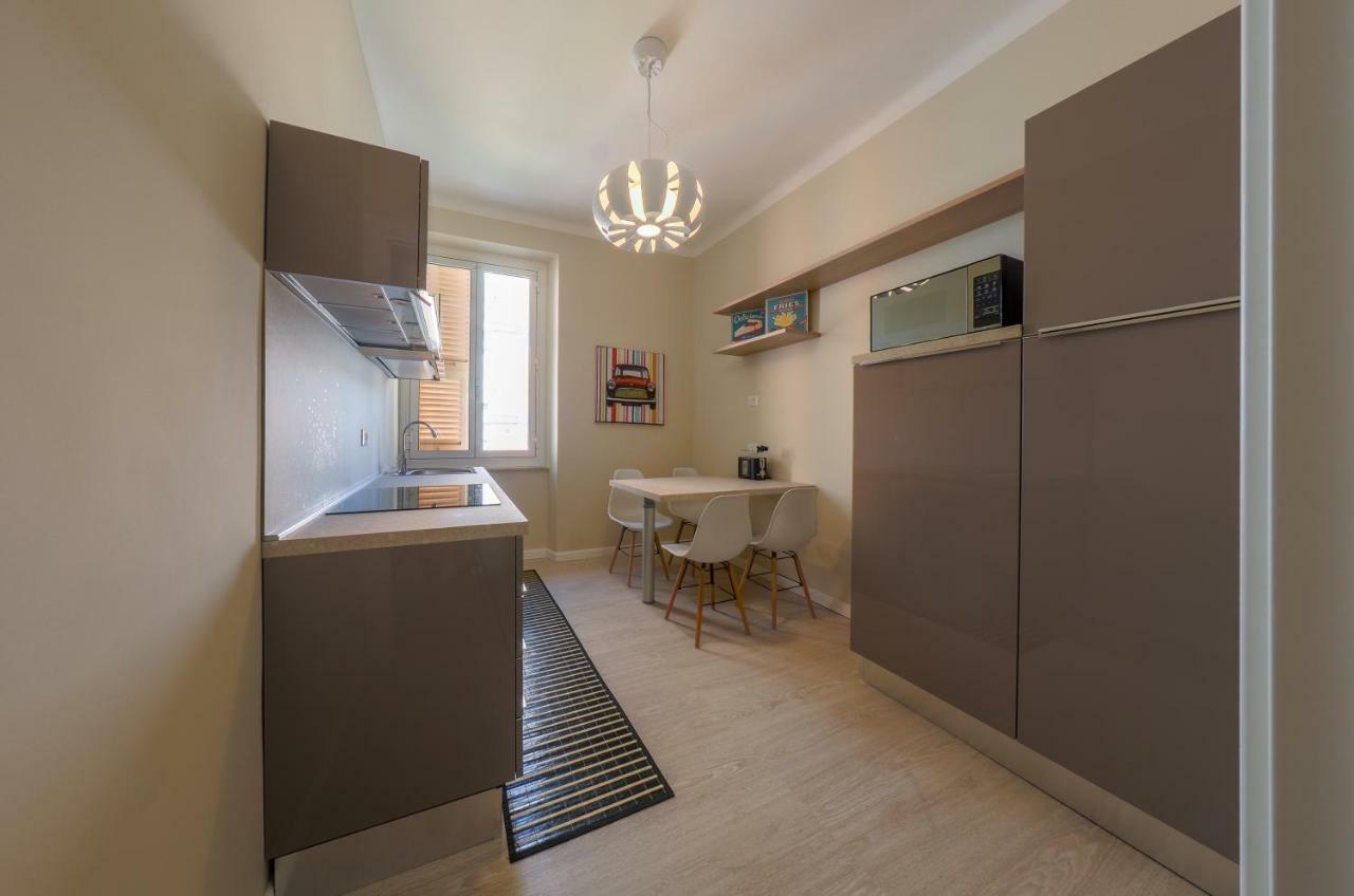 Blu Sea Apartments Pietra Ligure Extérieur photo